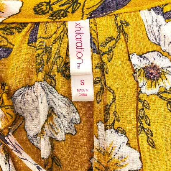 Absolutely Adorable Tunic-Style Dress - Picture 5 of 5